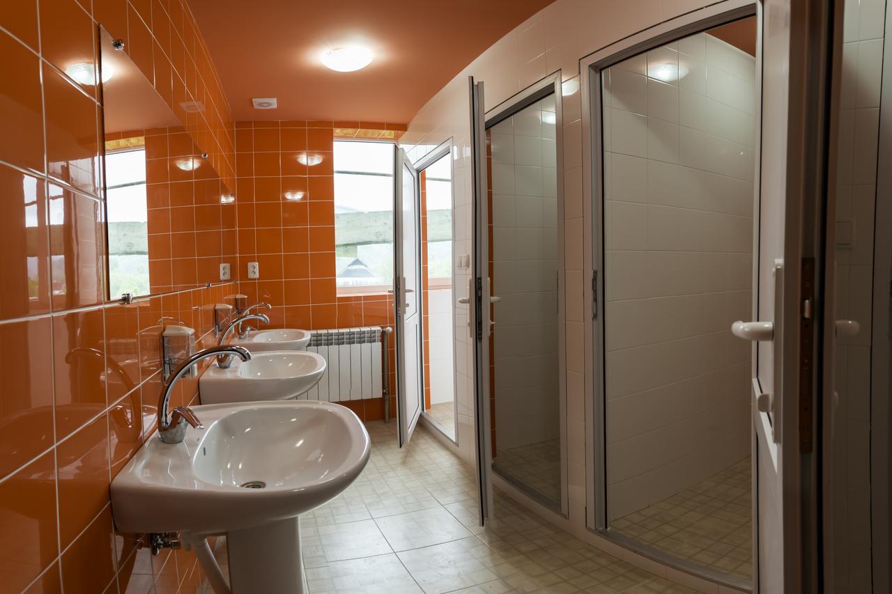 Dream Hostel Carpathians 라키브 외부 사진